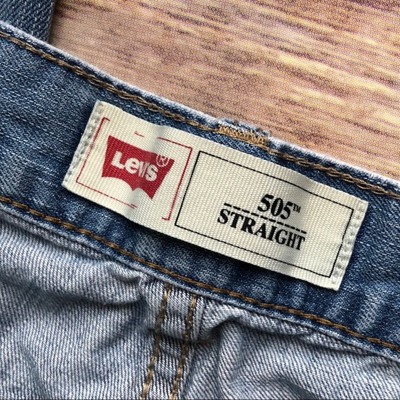 Levi’s 505 Light Wash Jeans 16 - Picture 3 of 6